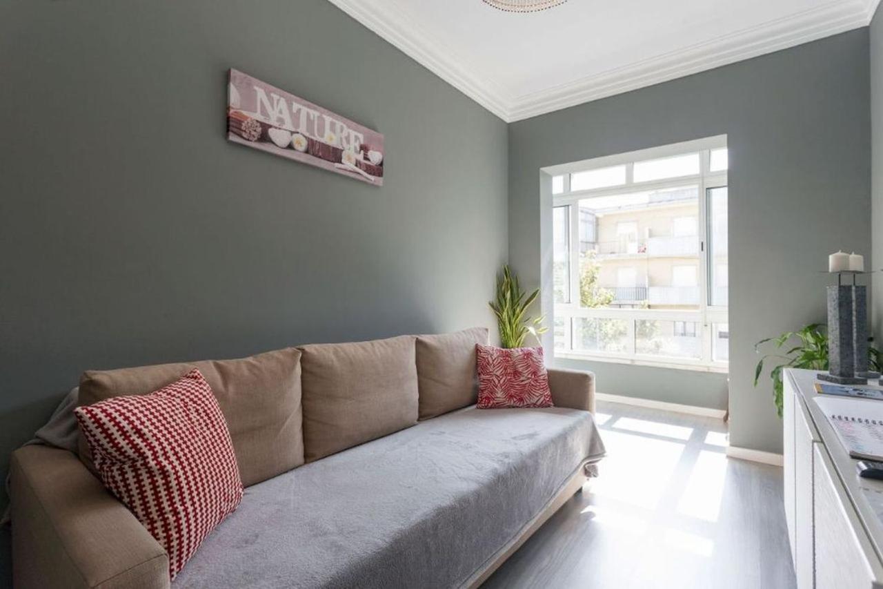 Be Local - Apartment With 2 Bedrooms In Moscavide - Lisboa Exteriér fotografie